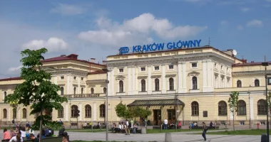 Budynek_dworca_Kraków_Główny(1)